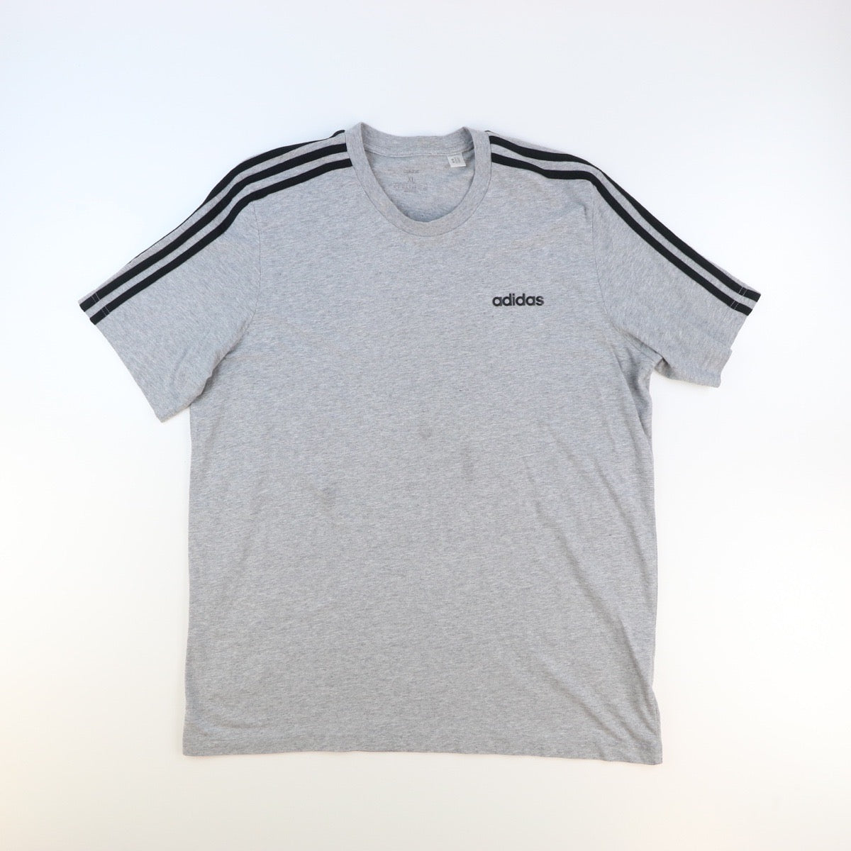 Adidas T shirt (XL)